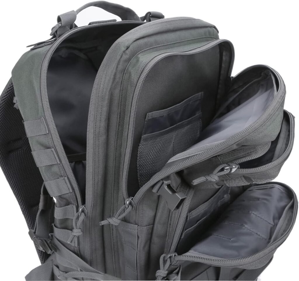 Tactical Backpack: Pockets